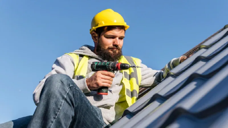 Why Does a Roofing Contractor Matter When Upgrading from Basic Shingles to Premium Roofing Materials?